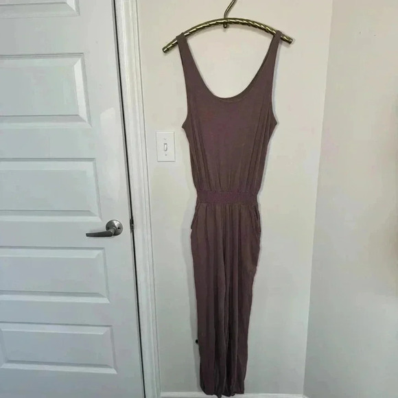 Aerie everyday  track jumpsuit XS - Picture 3 of 6